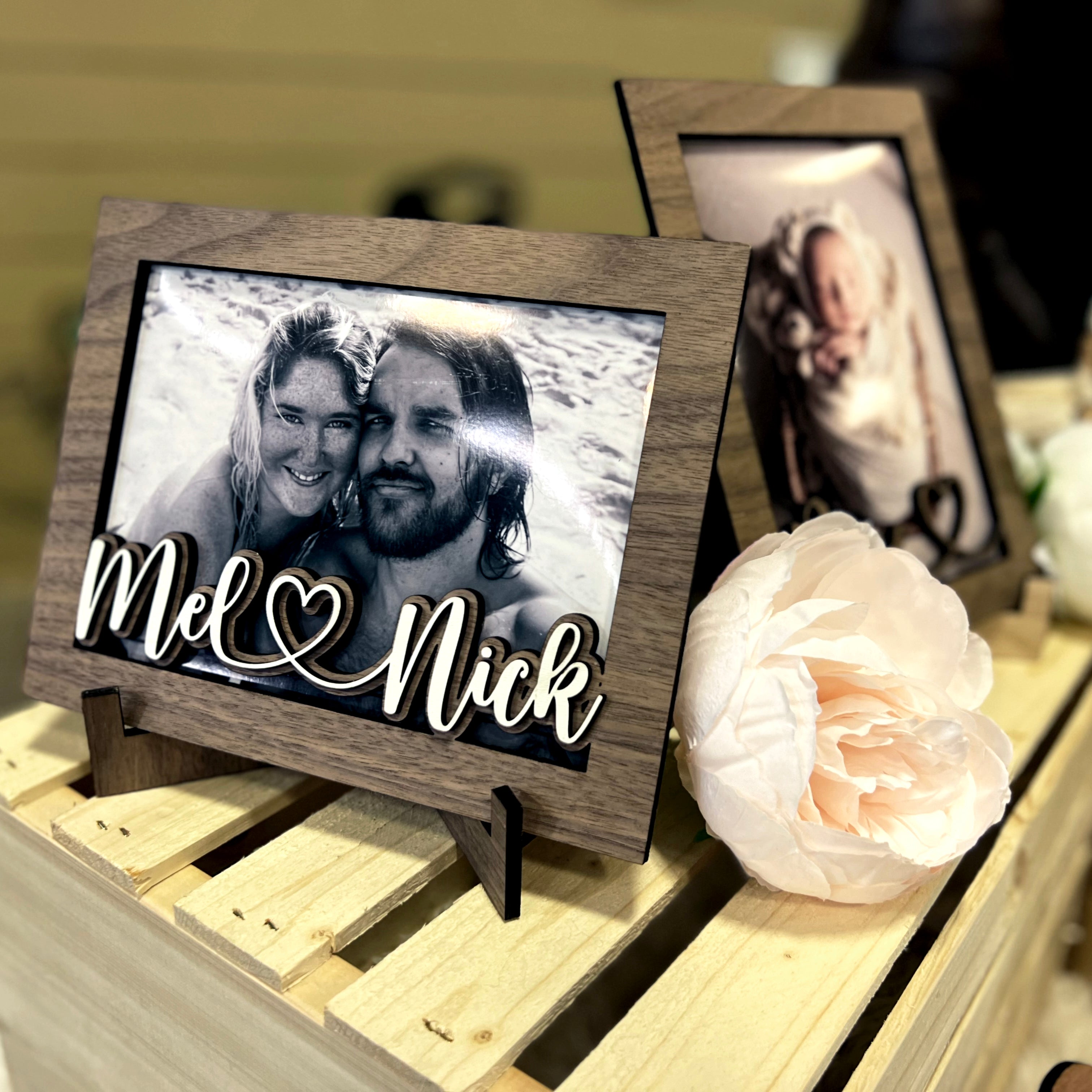 Personalized Couple Wooden Photo Frame Collage Photo Frame Gift - ApnaGift:  Buy/Send Online Personlised Gifts to India